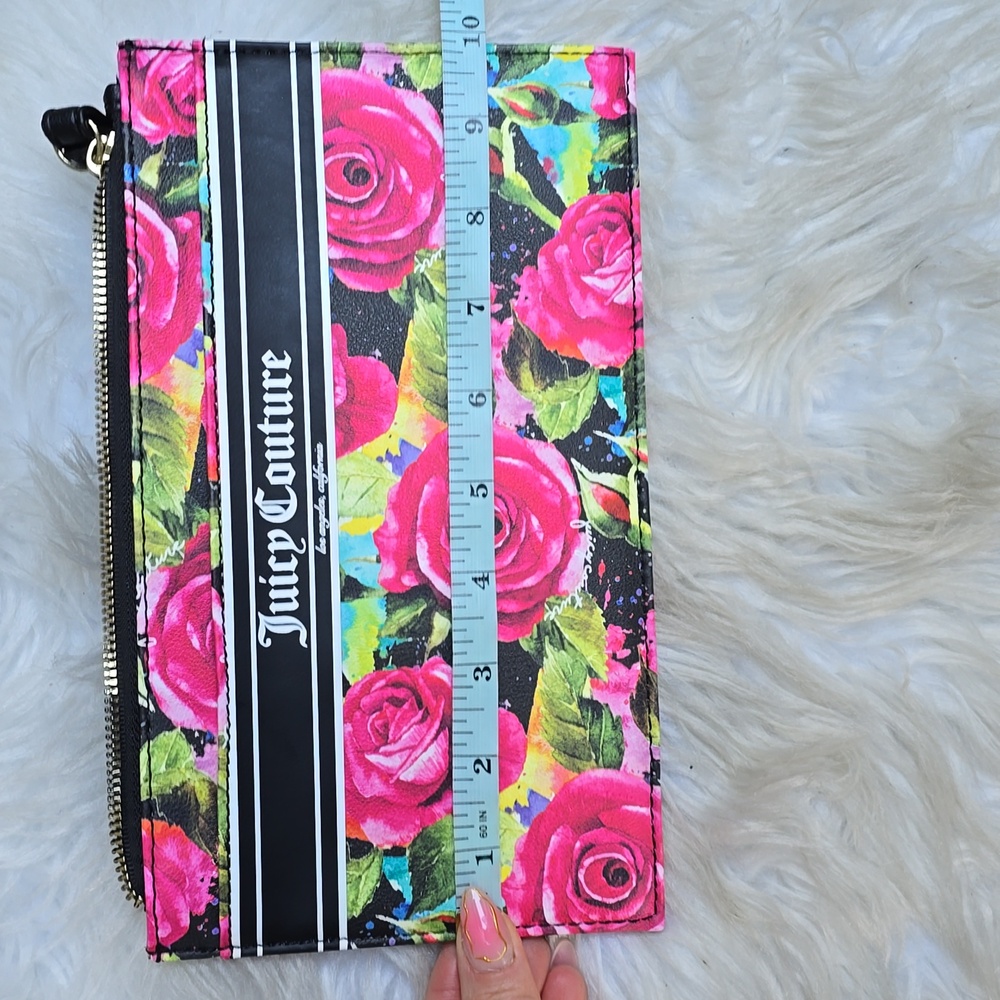 Juicy Couture Black Multi Rose Gothic Logo Stripe Wristlet Wallet Floral Flowers - Picture 8 of 9